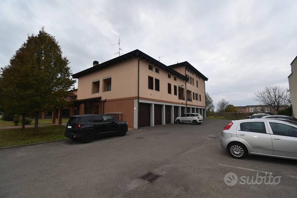 Appartamento – RE - Vista 2