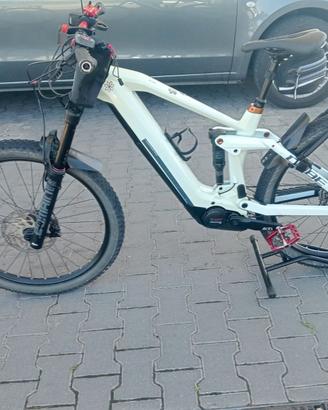 Cube Stereo Hybrid HPC 160 RACE