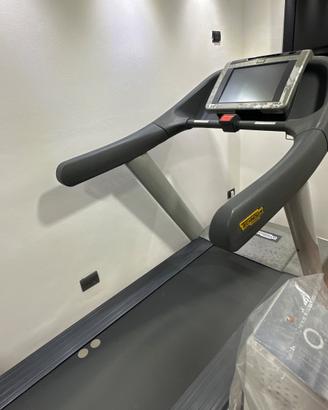Tapis roulant Technogym