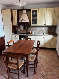 Bilocale con giardino e garage