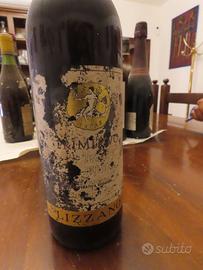 Lotto di 34 bottiglie di vini vecchi.