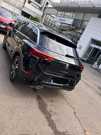 Volkswagen T-Roc 2.0 TDI 4MOTION DSG - Unica Propr