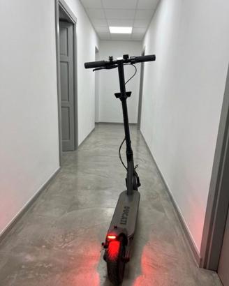 Monopattino elettrico Ducati