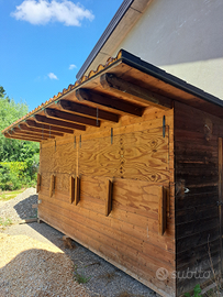 Casetta in legno, chiosco, biglietteria