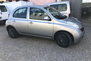 Nissan micra-2005/1.2 benzina-1900 euro