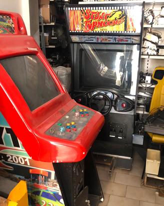 omaggio calciobalilla videogioco arcade cabinato