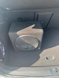 Subwoofer e aplificatore
