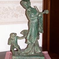 Scultura in bronzo a cera persa - dama giapponese