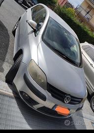 Golf Plus 1600 benzina