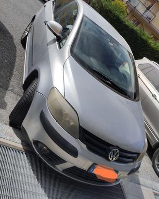 Golf Plus 1600 benzina