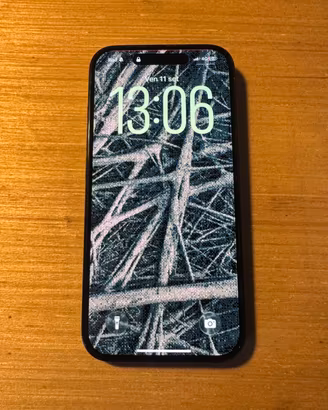 IPhone 16 Nero