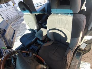 SEDILI PER MITSUBISHI PAJERO V60 GLX 2003