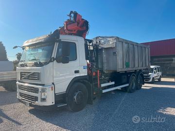 Volvo fm 440 GRU + gancio lem 26t