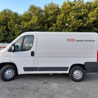 Furgone fiat ducato tetto basso - misure compatte