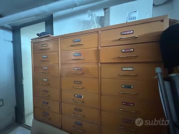 Cassettiera Ferretti