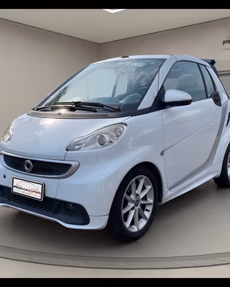 SMART CABRIO, CERCHI IN LEGA 15" , PELLE