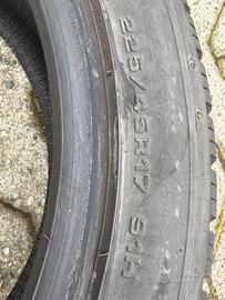 225 45 R17 Dunlop invernali