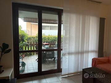 Binario a 5 argento satinato con tenda pannelli 3m