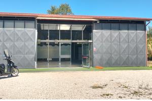 Locale commerciale/artigianale