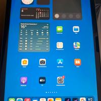 Ipad 11”  M2 128gb in garanzia