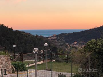 Rustico 65mq,giardino vista mare,box fronte mare