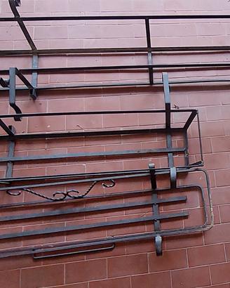 3 Fioriere Porta Vasi  balconette da terrazo 