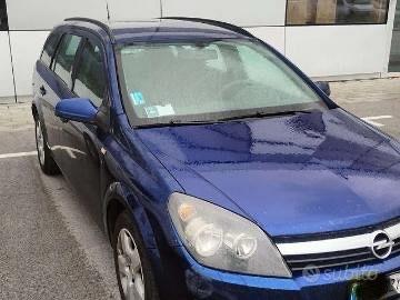 OPEL ASTRA 1.7 cdti - 2006 - Auto In vendita a Sassari