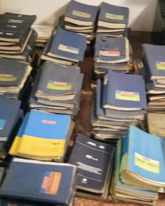 LOTTO CATALOGHI - MICROFICHES FIAT AUTO-IVECO -OM