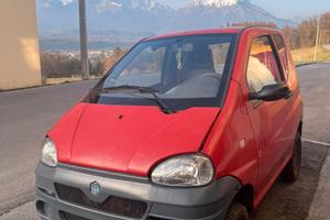 Microcar Piaggio M500