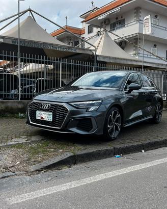 Audi A3 SPB 40 TDI quattro S tronic line edition