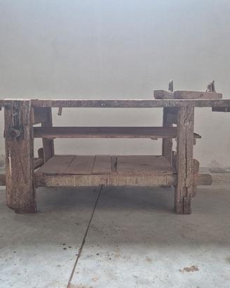 Tavolo da lavoro