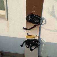 tavola snowboard 152+attacchi+(scarponi opzionali)