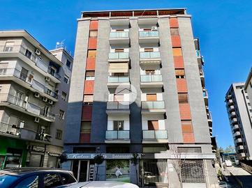 3 LOCALI A COSENZA