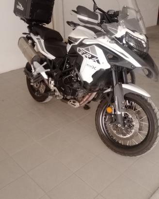 BENELLI TRK 502X