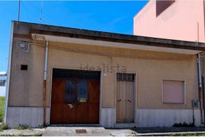 Casa indipendente Centro 80.000 - 210 m²