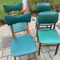 2 coppie di sedie in legno e similpelle anni ‘60