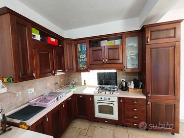 Cucina in legno