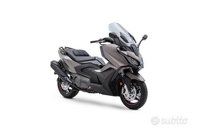 KYMCO AK 550 PREMIUM €99,99 MENSILI