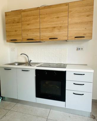 Cucina 195 cm conforma