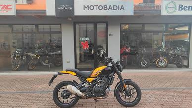 Royal Enfield Guerrilla 450 Yellow ribbon