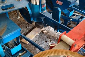 Trapiantatrice per pomodori