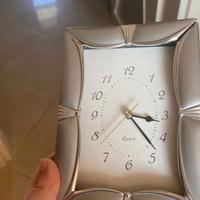 Orologi in silver da comodino