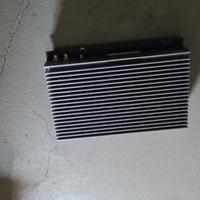 amplificatore audio per auto