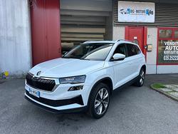 Skoda Karoq 1.5 tsi Executive dsg unipr. TETTO GAR