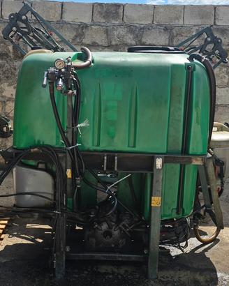 Trattore Botte Unigreen idraulica 1000LT anno 2010