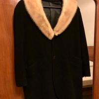 Cappotto donna con collo di pelliccia