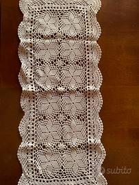 Centrino all’ uncinetto