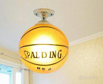 Lampadario a forma di Palla da Basket