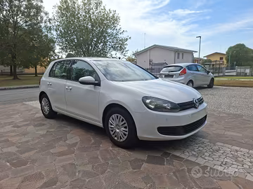 Volkswagen Golf 2010