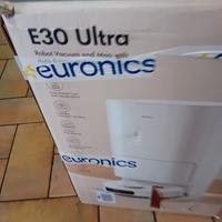 Robot lavapavimenti e aspirapolvere 